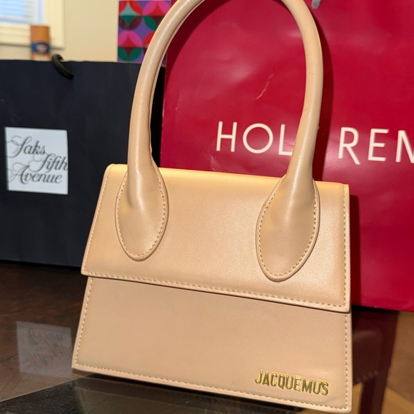 Jacquemus Handbags - Jacquemus Beige Moyer Le Chiquito Tote with Gold Logo
